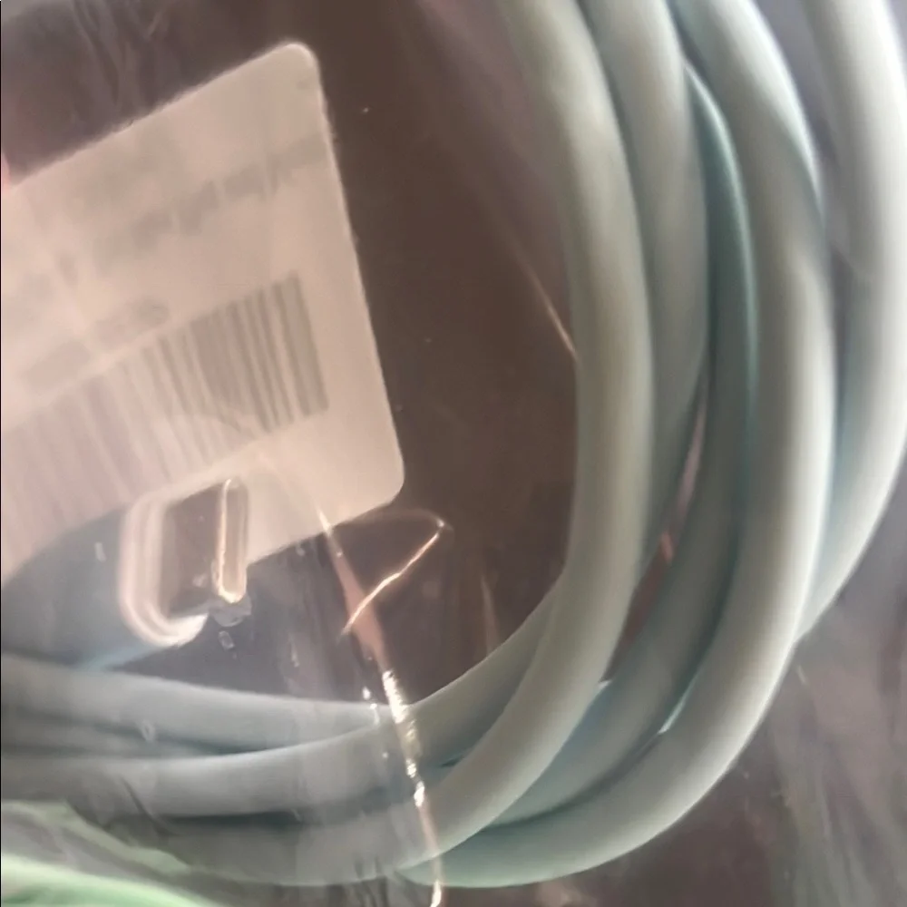 3 pack 6' pastel USB C to lightening charging cables